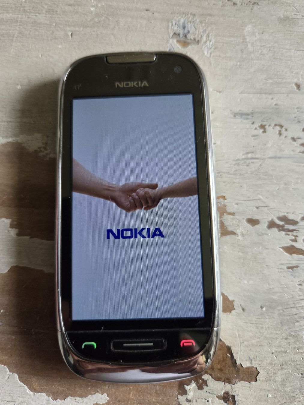 Nokia Telefoni cellulari / Smartphones: Natel Nokia C7 mit Netzteil und Cover – Usato da Kölliken venduto da Tzhspeu1 1