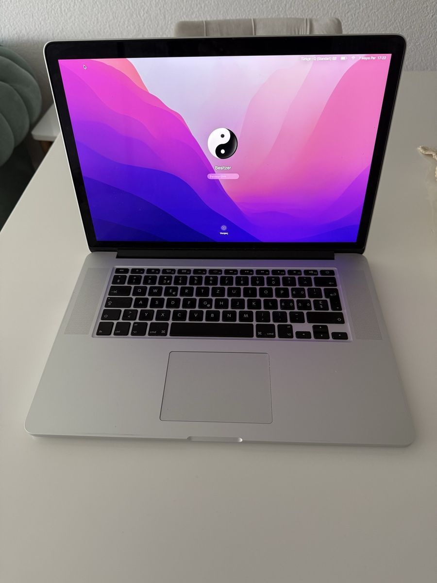 Apple Notebook: MacBook Pro Retina, 15-inch, Mid 2015 – Usato da Rüfenacht BE venduto da Users