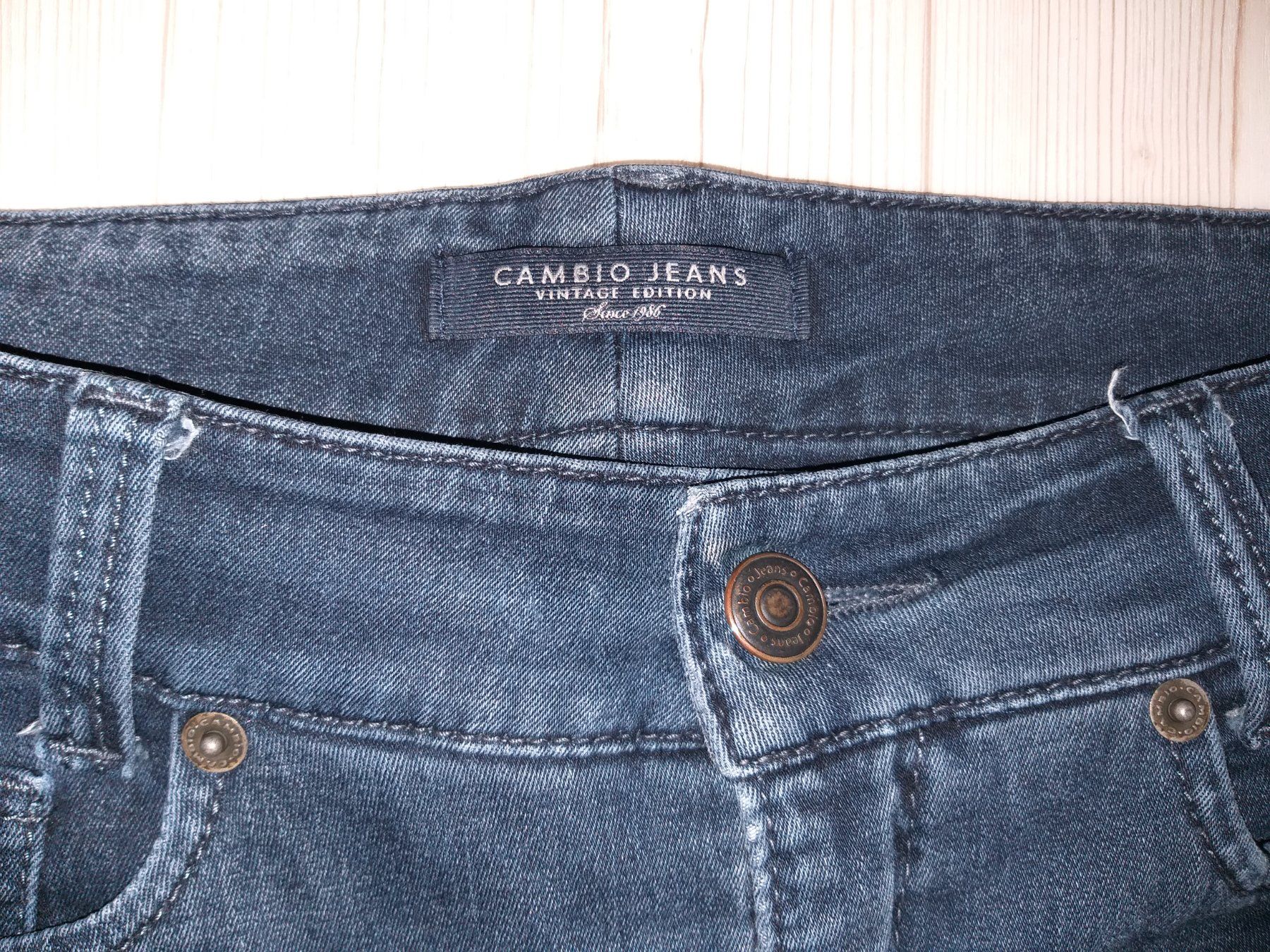 Cambio Jeans: Jeans CAMBIO VINTAGE EDITION  Taille / Grosse 36 CH – Gebraucht aus Cossonay-ville von Super-Price-Quality 2