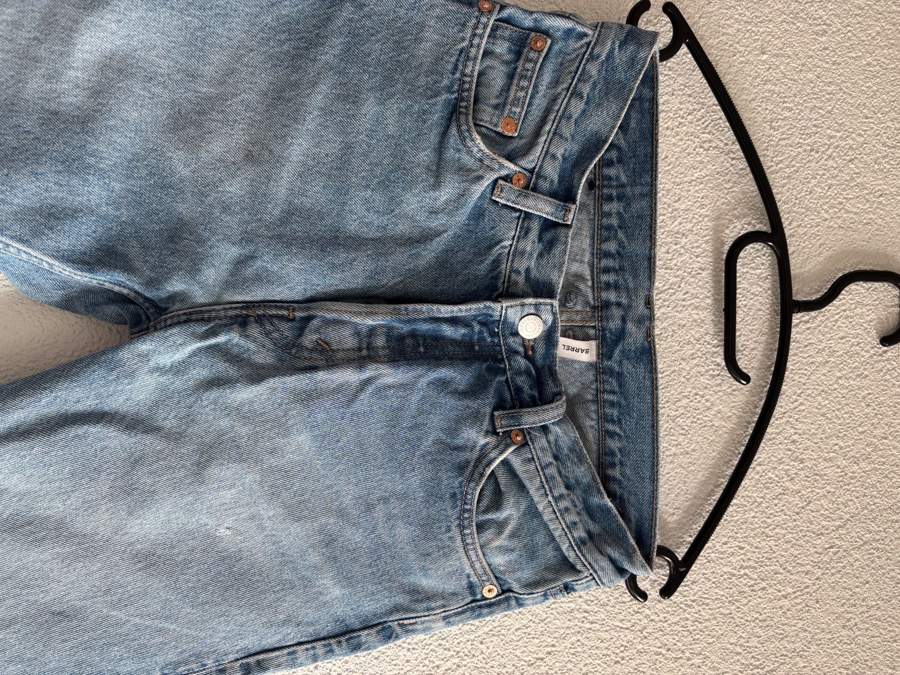 Weekday Jeans: Jeans von Weekday – Gebraucht aus Zürich von BOSTONC 2
