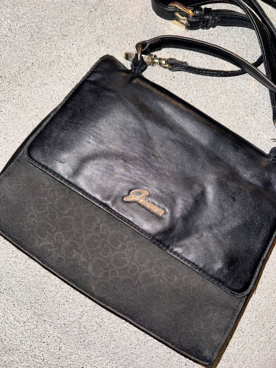 Guess Borse da donna: vintage guess bag black monogram – Usato da Oberhofen Thun'see venduto da 61archive 1