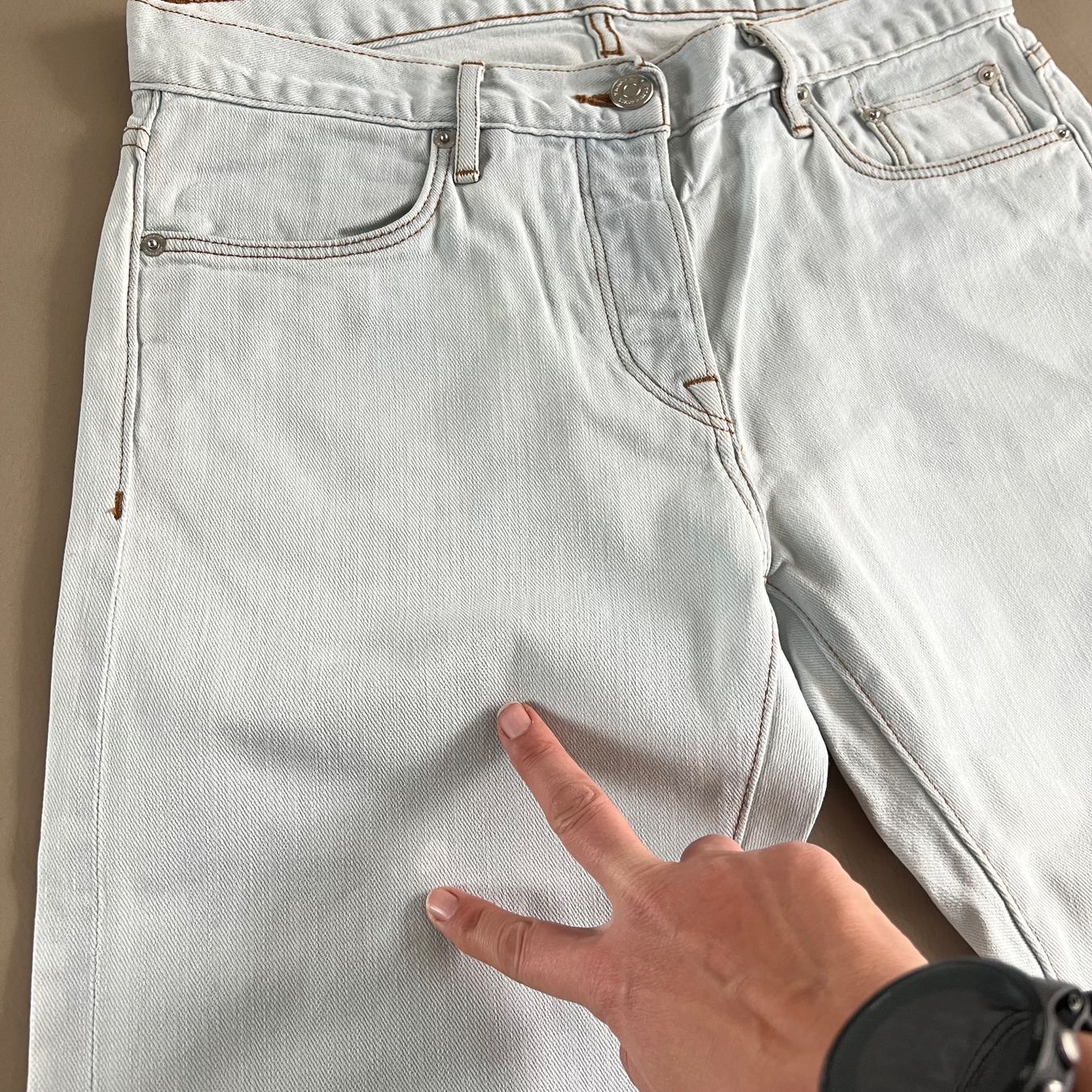 Burberry Jeans: BURBERRY Jeans 🩵 – Usato da zürich venduto da vintage12 3