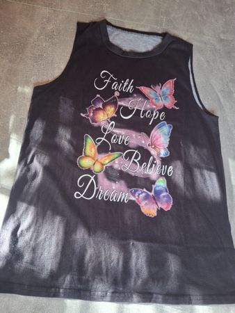 Débardeur noir motif papillons taille M