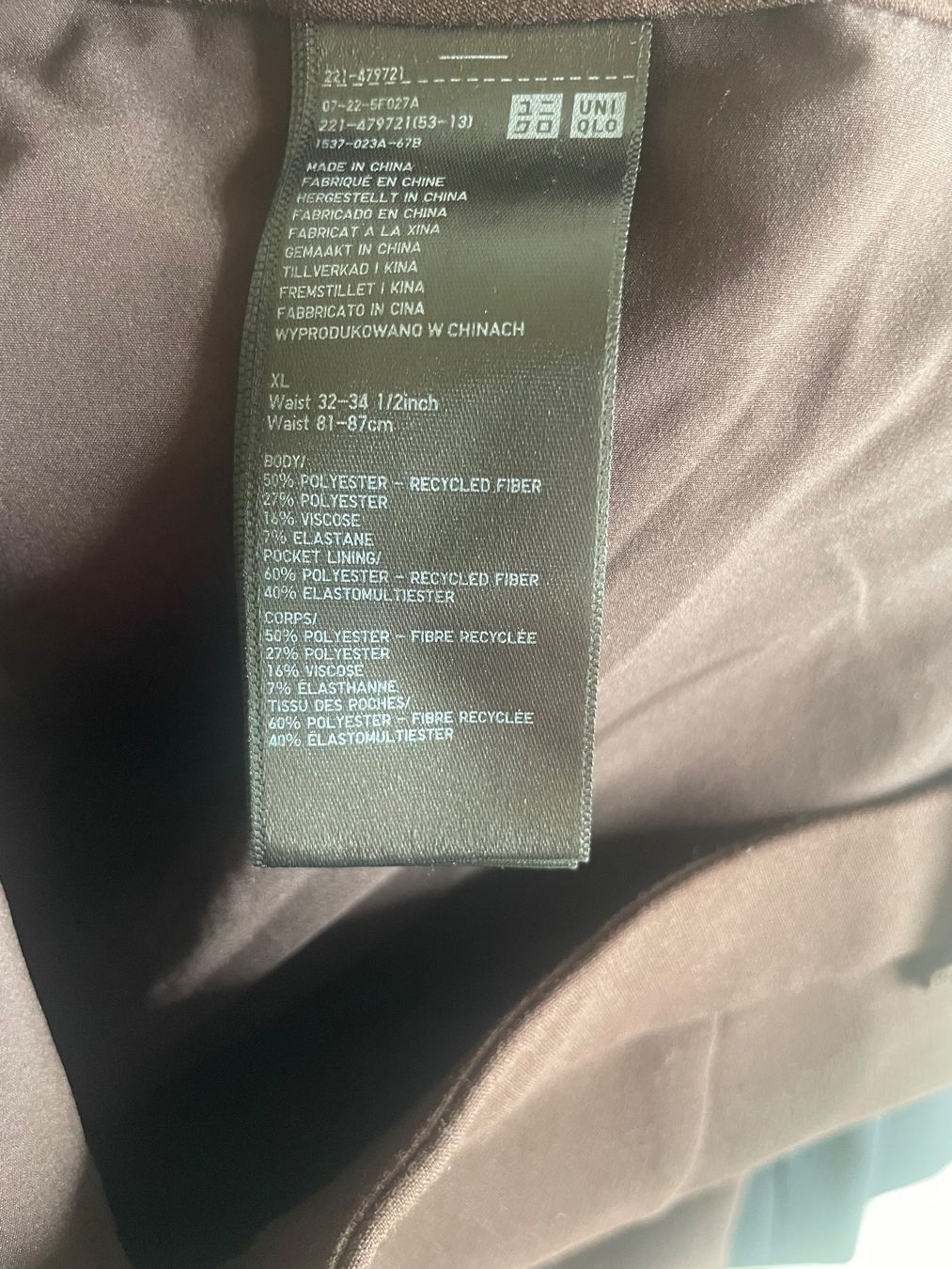 Uniqlo Pantaloni: Hose Uniqlo braun Neuwertig – Nuovo (secondo la descrizione) da Schüpfheim venduto da Nussbaum_4 2