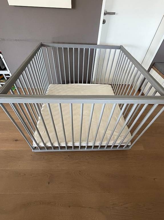 Box & Barriere di sicurezza: Laufgitter 95x95 – Usato da Triesen venduto da DesiL87