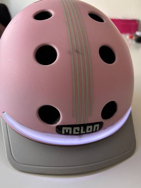 Caschi: Velohelm mit Beleuchtung – Usato da Zürich venduto da mel_qkk2 4