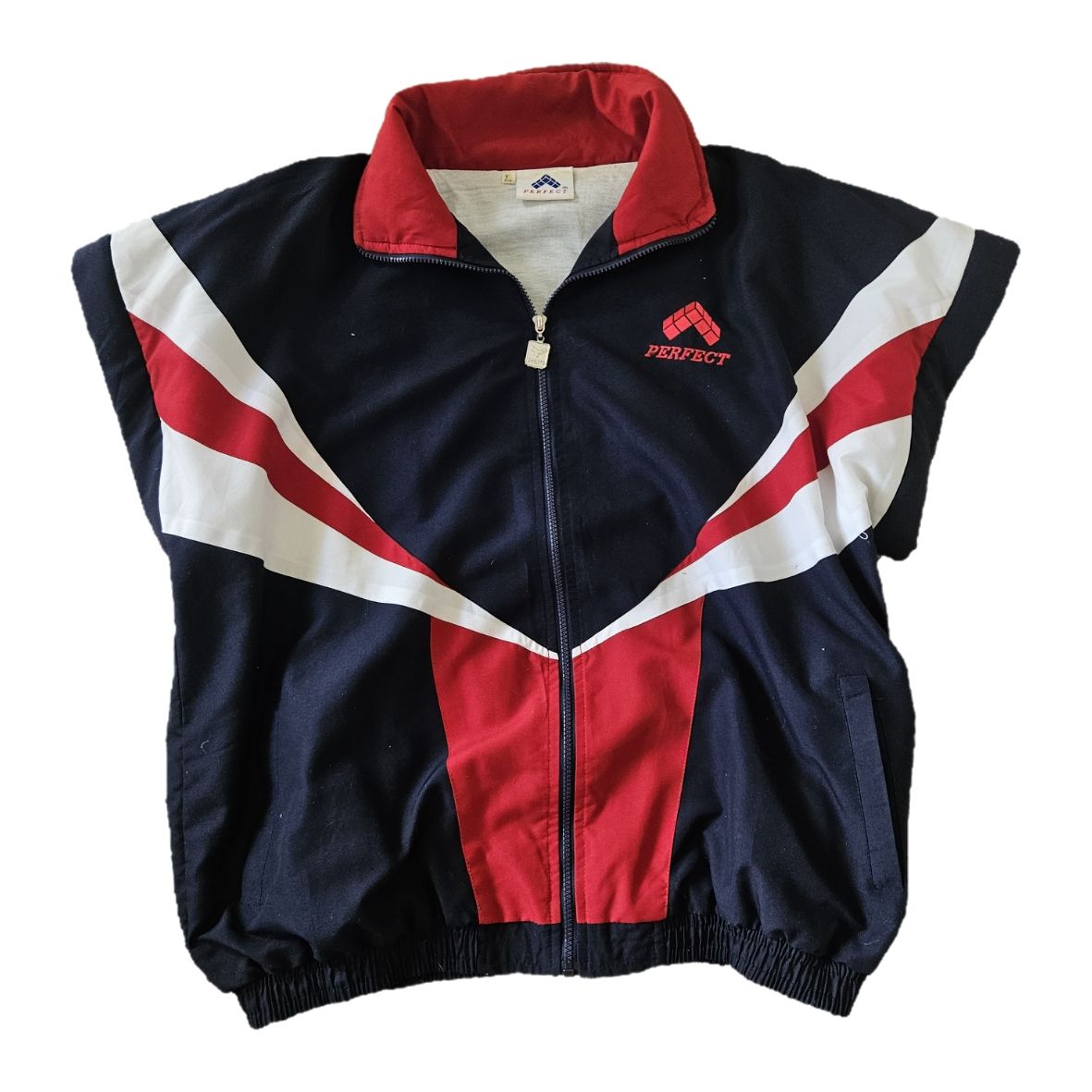 Jacken: Navy and red vintage 90s windbreaker jacket – Gebraucht aus Lausanne von magic_roro 1
