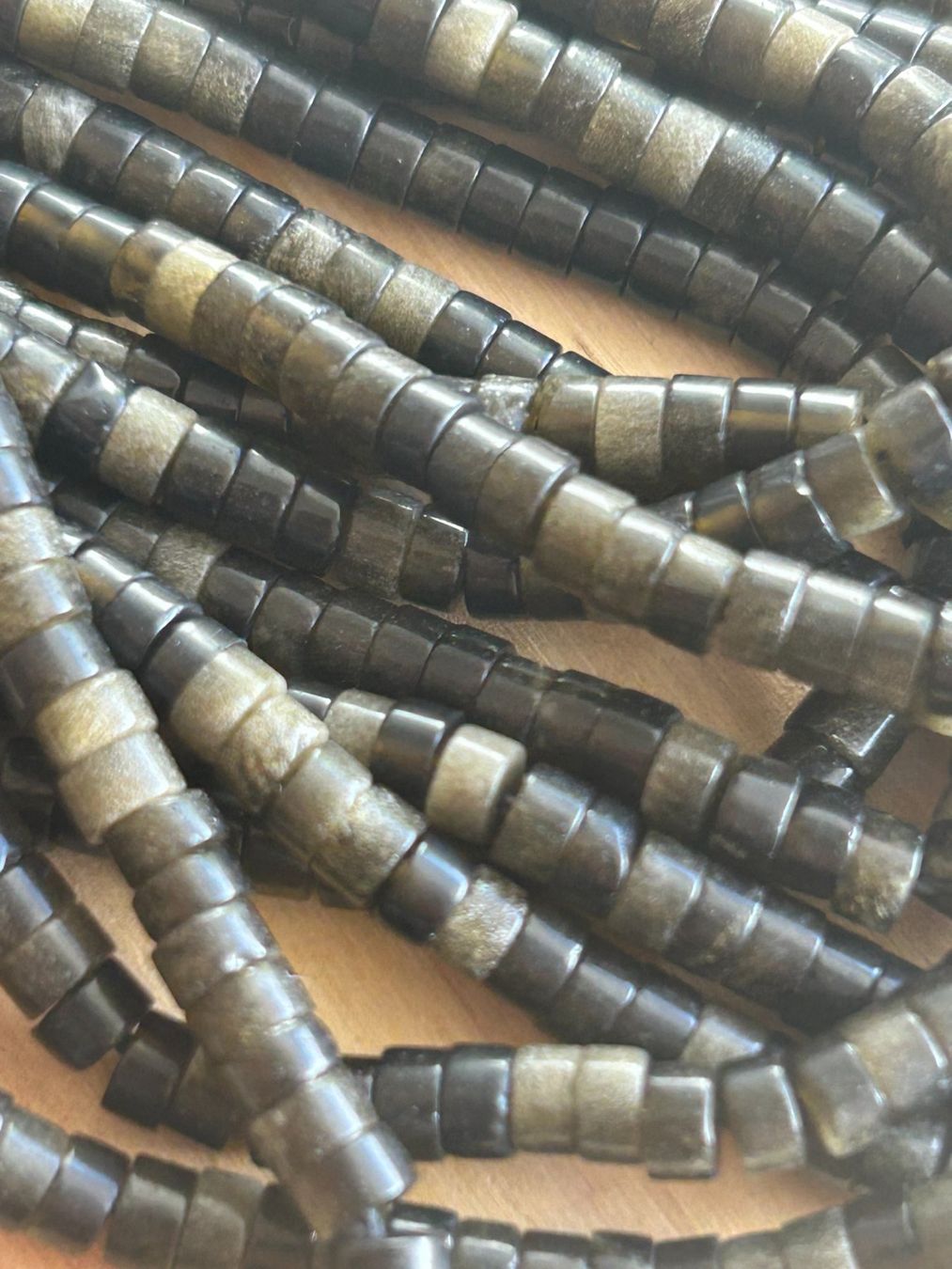 Pietre preziose: Strang echte golden Obsidian Scheiben 2x4 mm – Nuovo e nell'imballaggio originale da Niederrohrdorf venduto da Ytobi 1