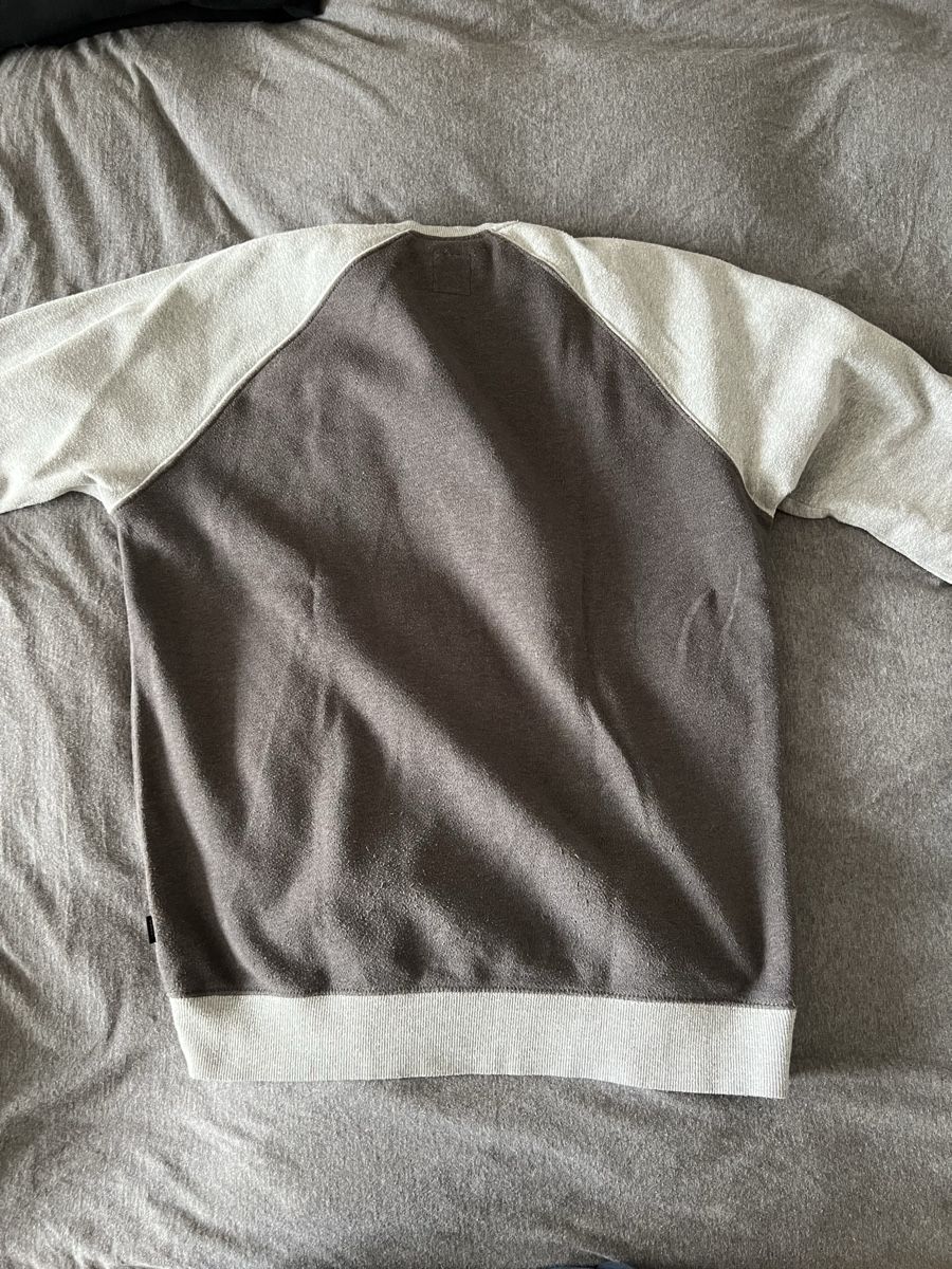 Maglioni & Felpe: Pull Vans Gris/Anthracite  – Usato da Cortaillod venduto da Y1nn_jqr 2