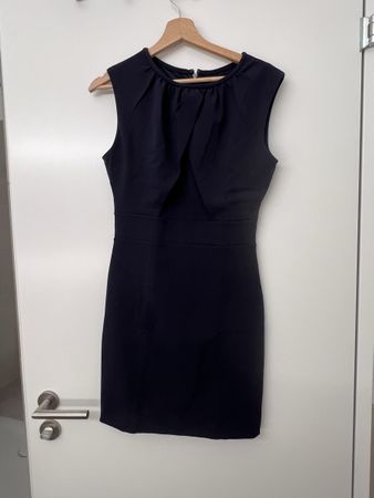 Blue Dress, Size S, Classic Look