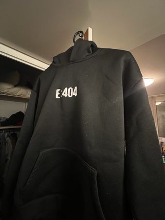 Black Hoodie 