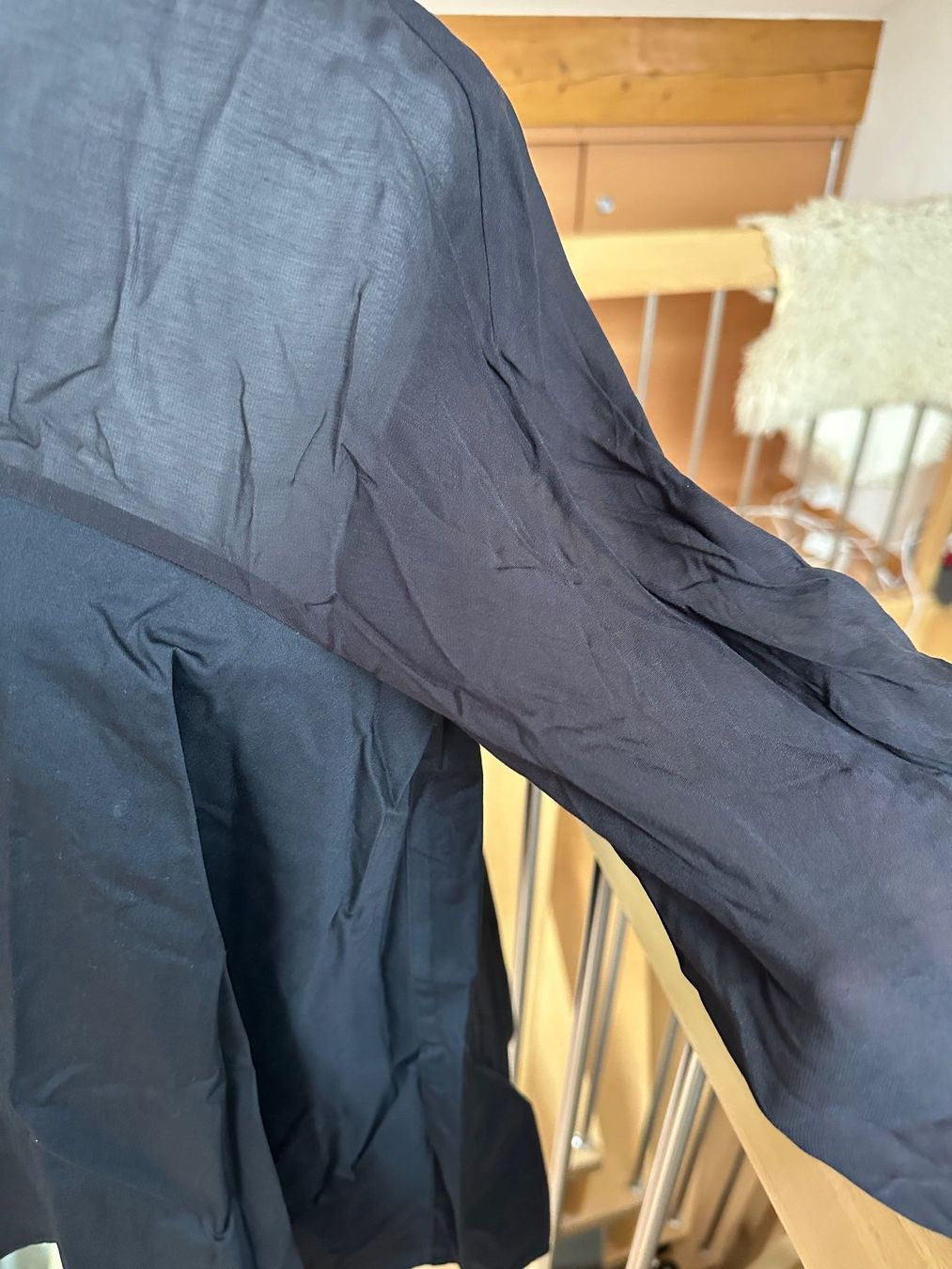 Cos Camicette: COS Bluse – Usato da Basel venduto da Tony2006 2