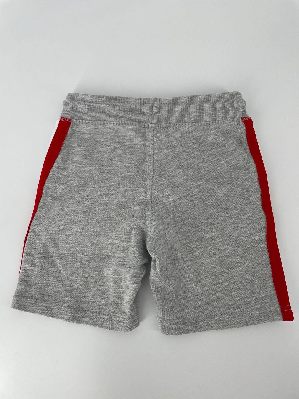 C&A Pantaloni: Shorts Gr. 110 – Usato da Auenstein venduto da moin. 2