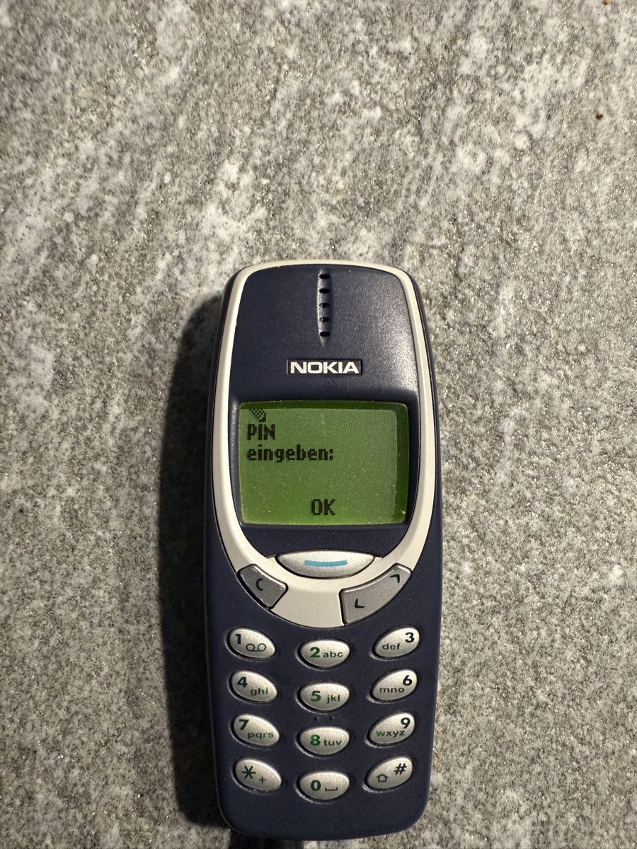 Nokia Telefoni cellulari / Smartphones: Nokia 3310 blau – Usato da Untersiggenthal venduto da df152