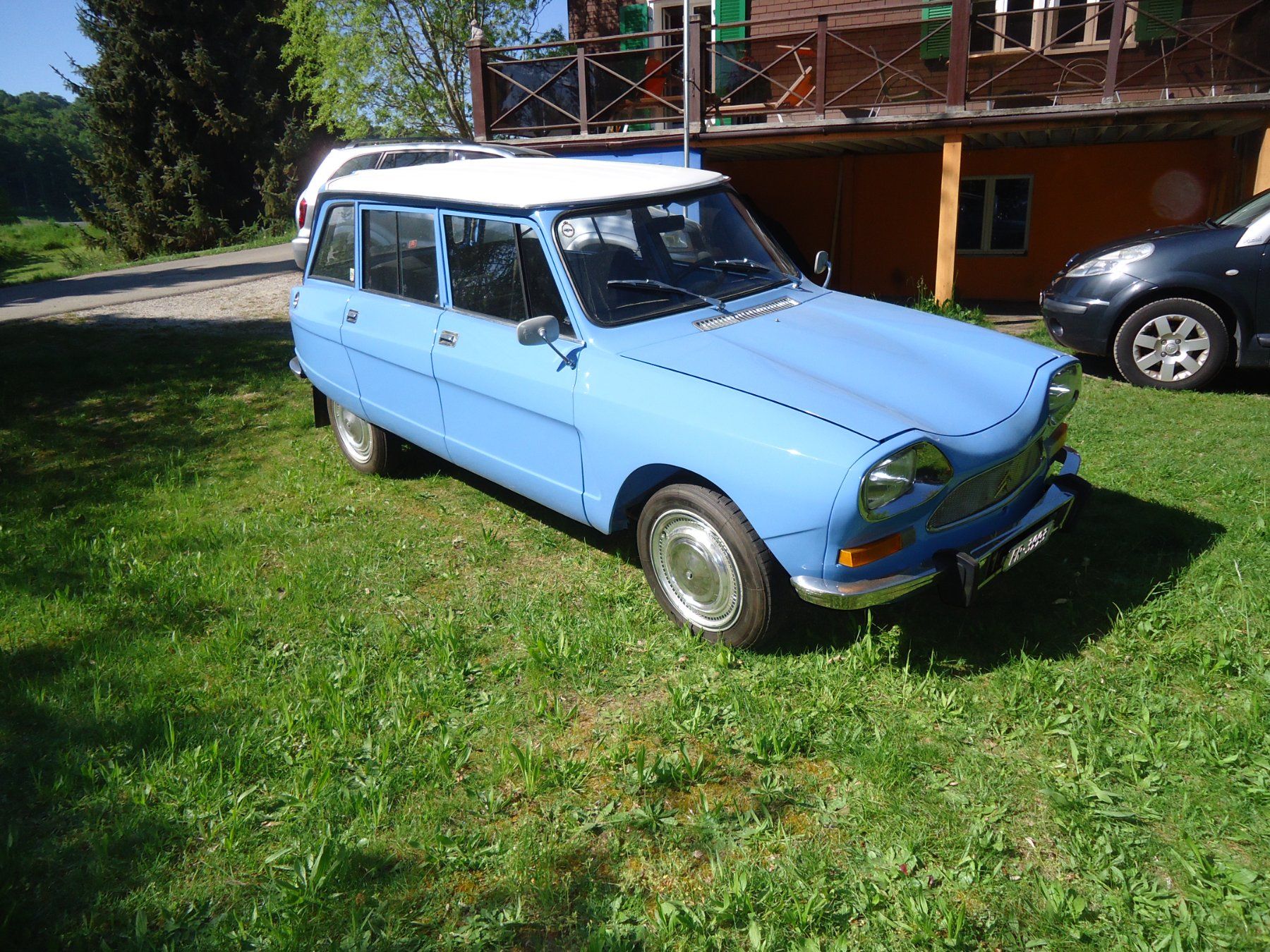 Citroën Autos: Ami 8 Break – Gebraucht aus Ueberstorf von collklee