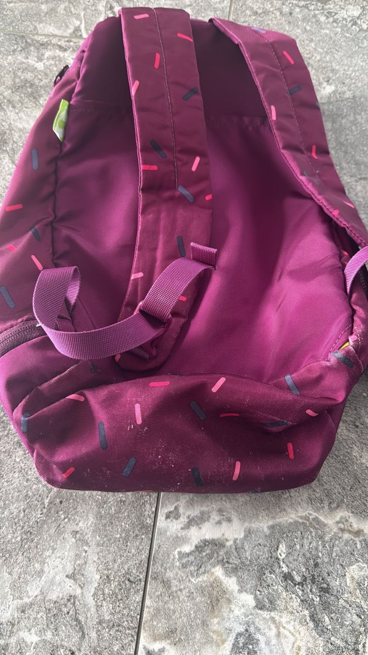 Sacs & sacs à dos: ergobag Schulranzen Set Beere – Neuf (Voir description) à Basel par M2831 7