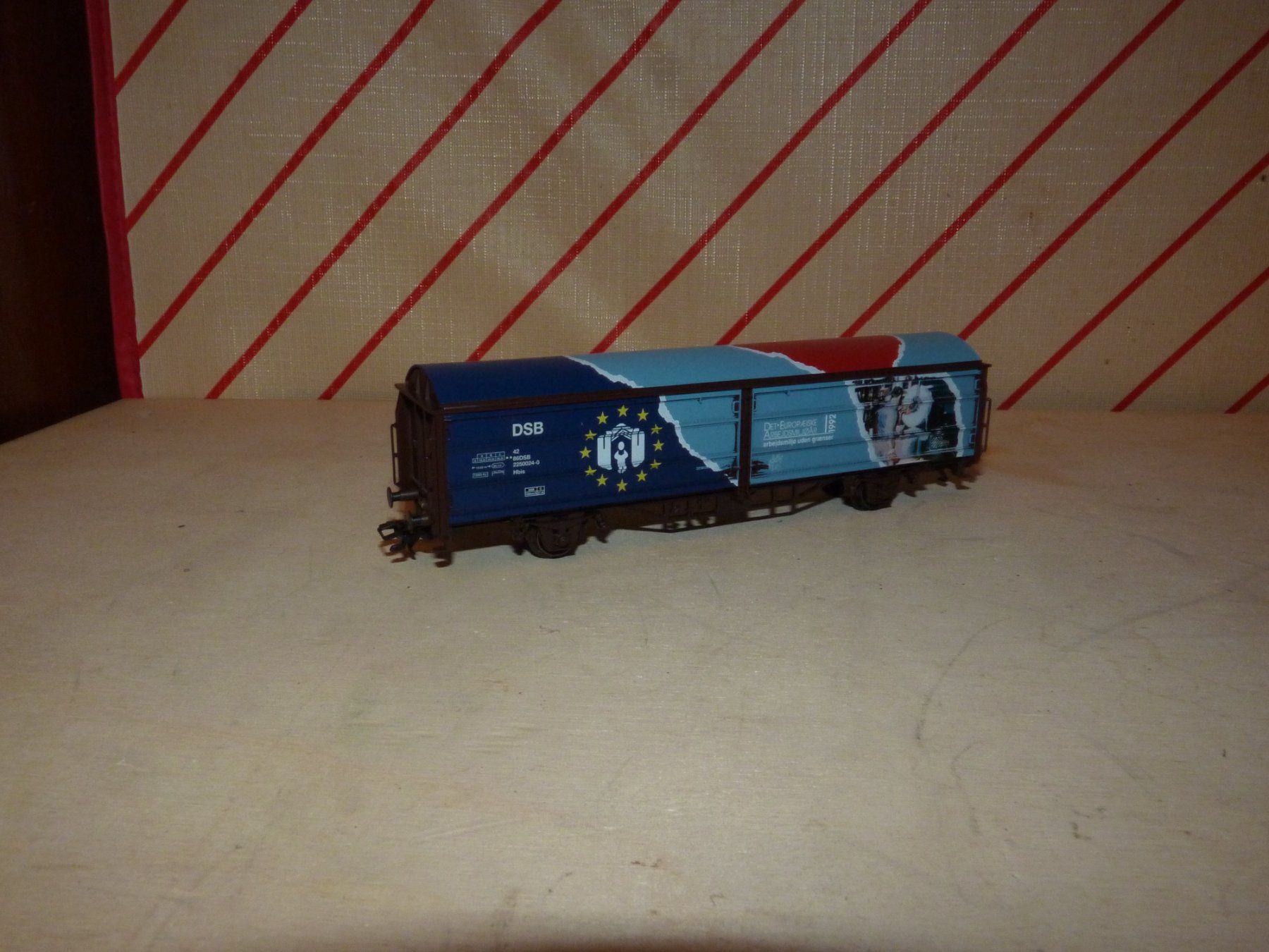 Märklin Modelleisenbahnen: Sonderwagen DSB Märklin Spur H0 – Gebraucht aus Rudolfstetten von Rrst1968