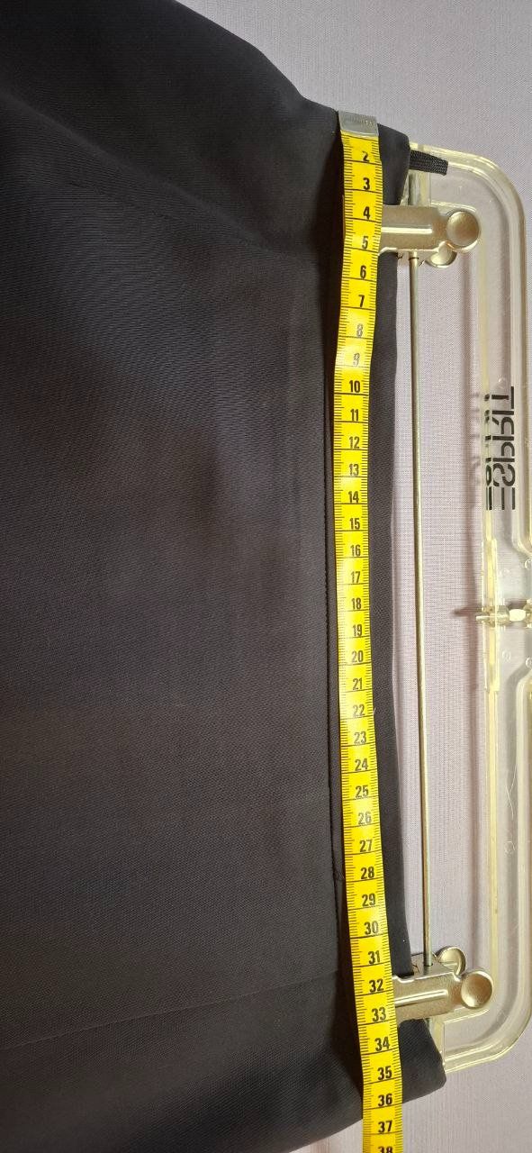 Gonne: Elegant Rock  MaxMara Dunkеlblau Size 40 – Usato da Bern venduto da klyur 3