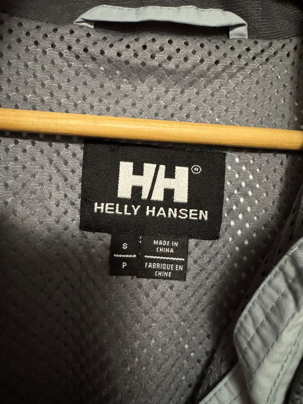 Helly Hansen Giacche: Vintage Helly Hansen Jacke – Usato da Schlieren venduto da enbe5 1