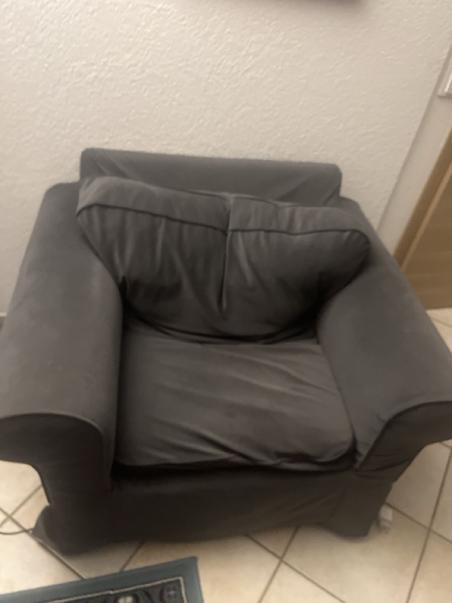 Ikea Fauteuils: Feuteuil à vendre  – Neuf (Voir description) à Aire-la-Ville par xgr_t5ll