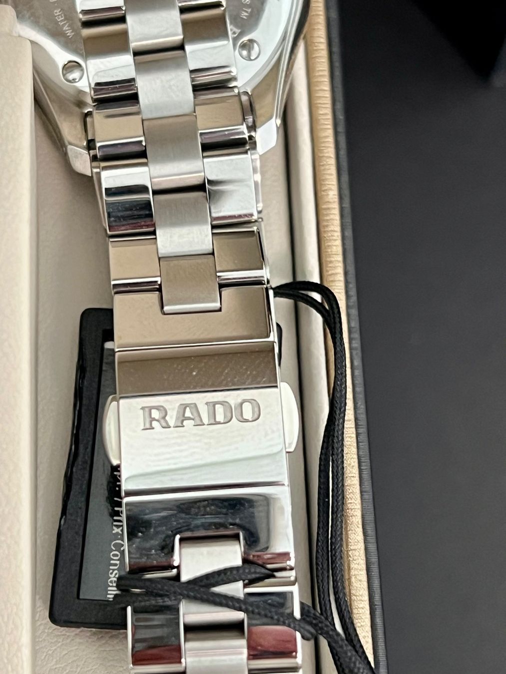 Rado Montres: Rado Hyperchrome Lady 31mm Quartz Date – Neuf avec emballage d'origine à Sion par ROBY_ROBY_ROBY 5