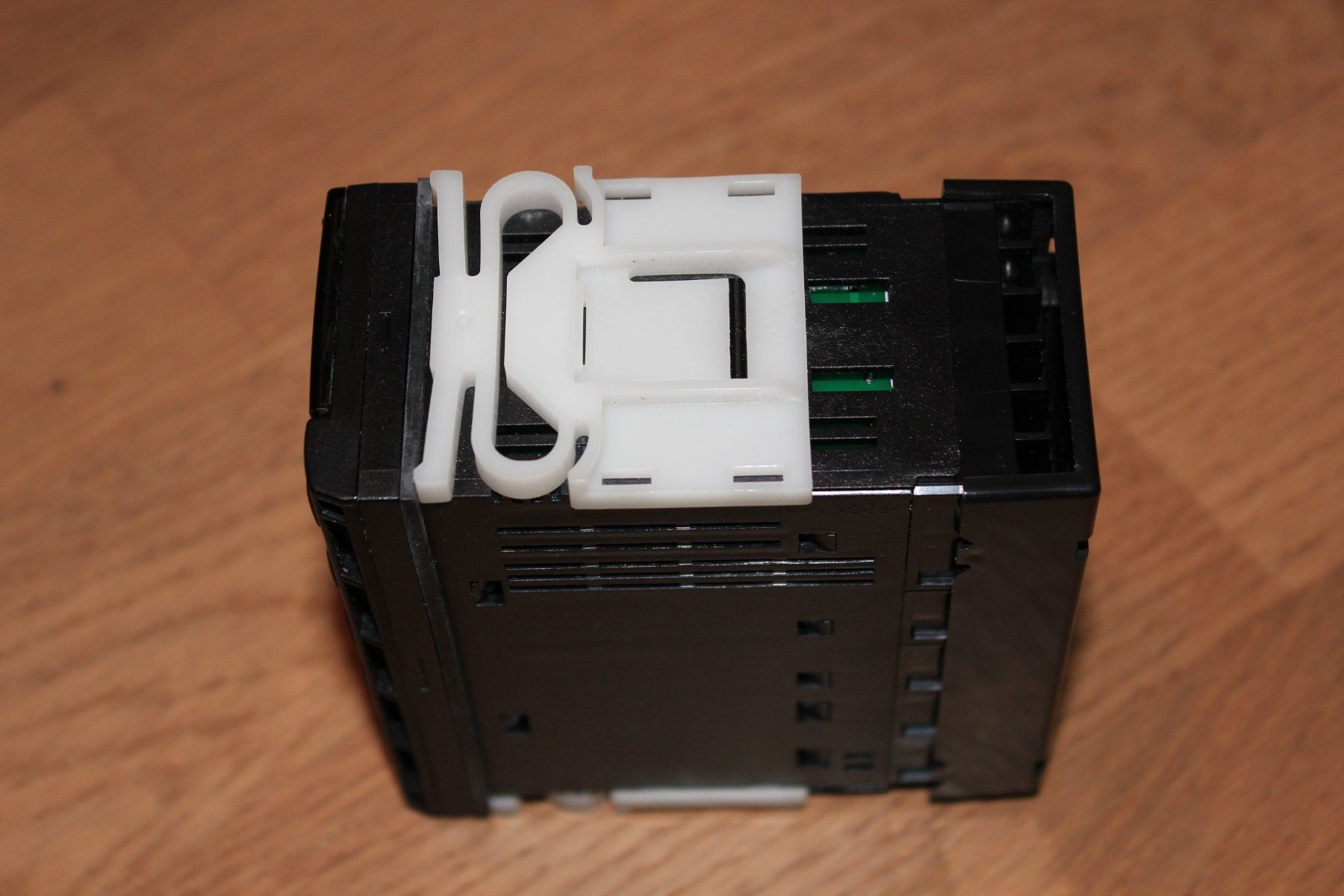 Omron Componenti elettronici: Omron Multifunktionsanzeige – Usato da Männedorf venduto da biancyur 2