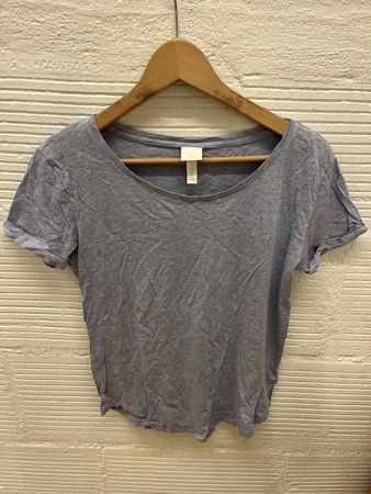 H&M basic T-Shirt, size XS, light blue