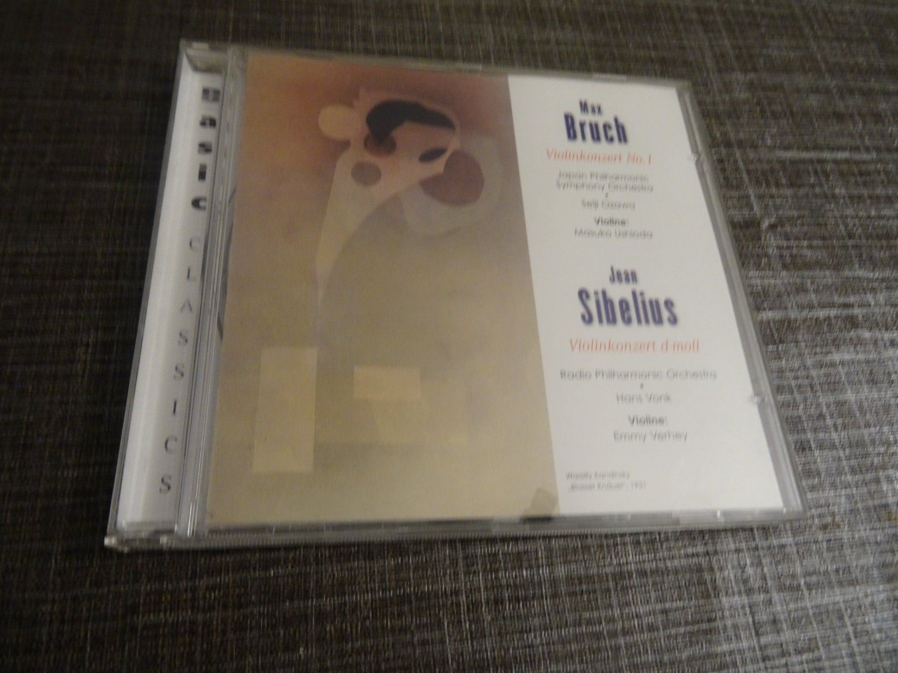 CD: Bruch Violinkonzert No 1. / Sibelius Violinkonzert CDDDDD – Usato da Olten venduto da Disc-Ausverkauf