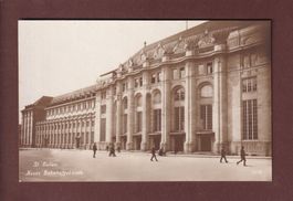 ST. GALLEN - Neues Bahnhofgebäude