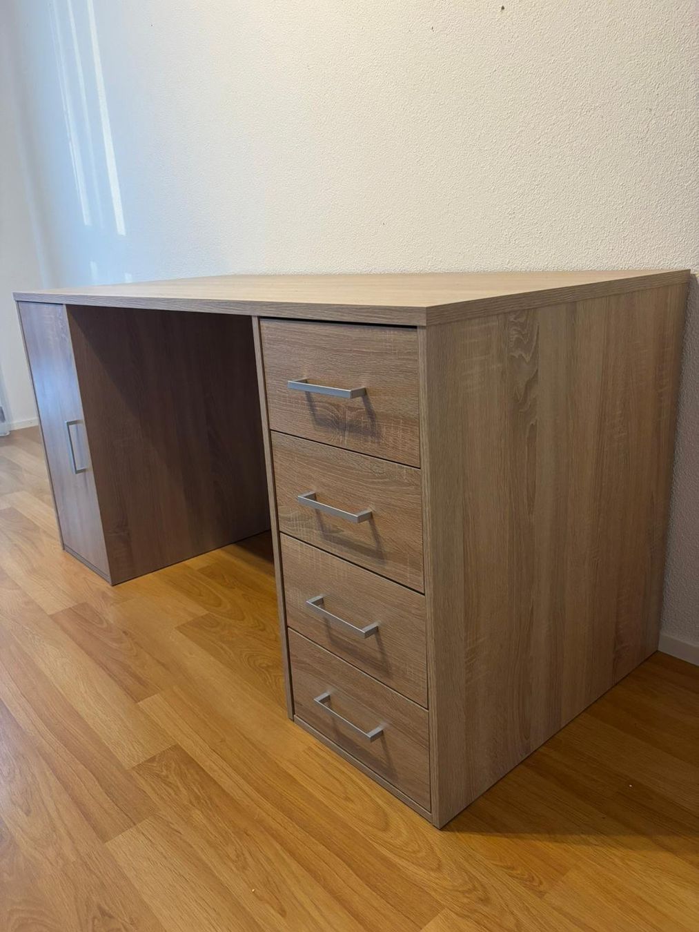 Schreibtische: Schreibtisch – Gebraucht aus Erlach von Beppi13 1