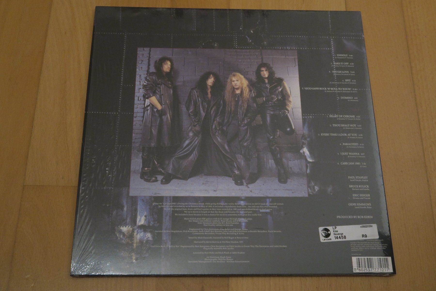 Dischi in vinile: Kiss – Revenge – Usato da Thun venduto da Karibu70 1