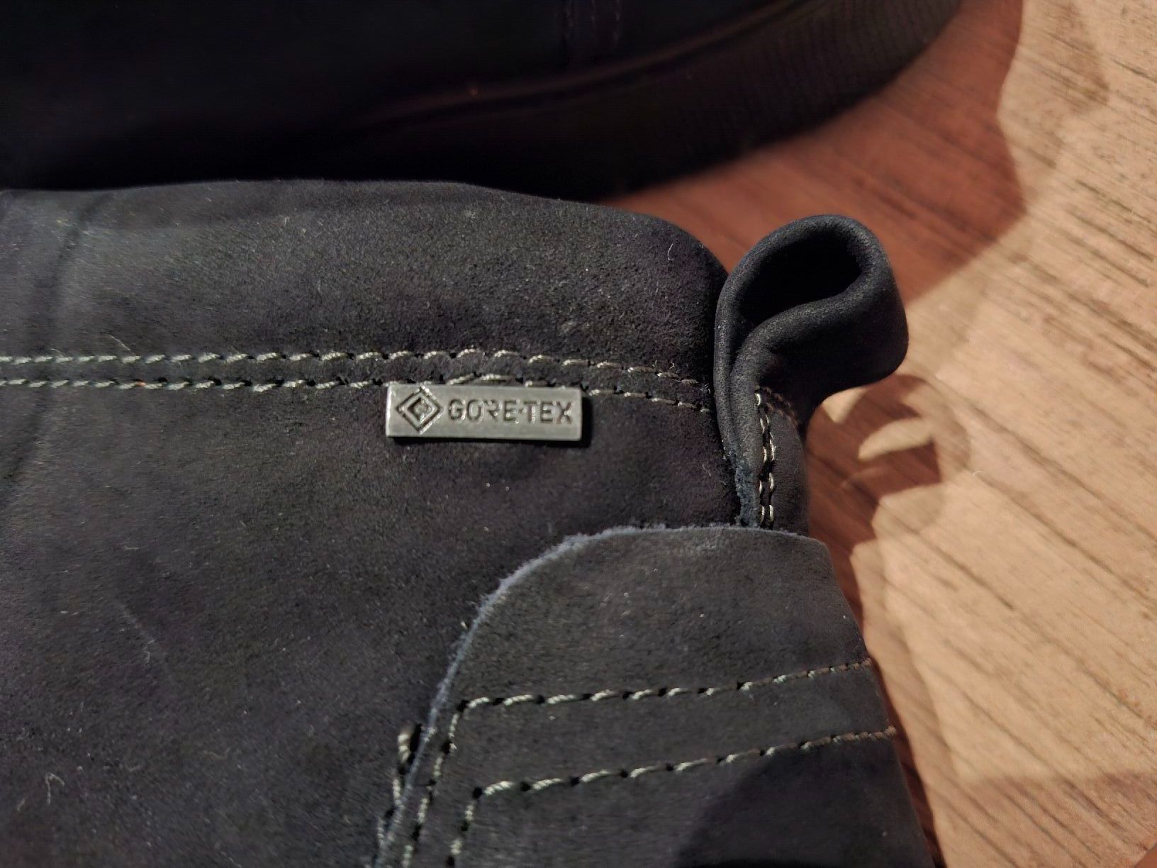 Ecco Scarpe da donna: schöne Stiefel Boots Ecco schwarz 38 neu – Nuovo (secondo la descrizione) da Ennetbaden venduto da Rosen1 3