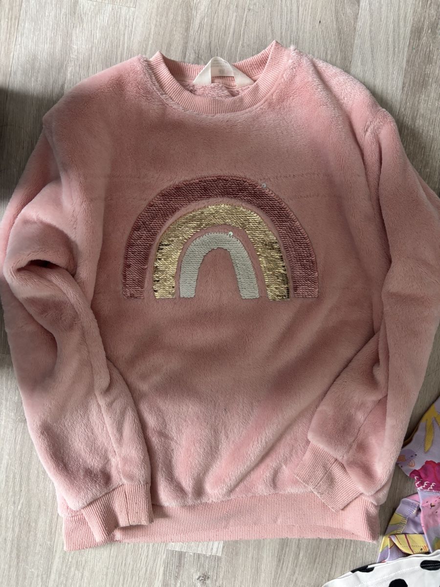 Ensembles coordonnés: Kleiderpaket Mädchen, 3 Pyjama & 1 Pulli, Gr. 134 – D'occasion à Erlinsbach SO par flick20 4
