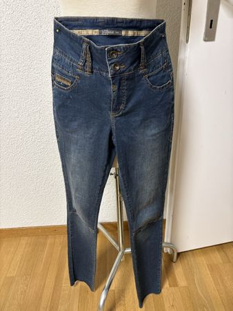 Schöne Jeans NILE tapered XXS-XS