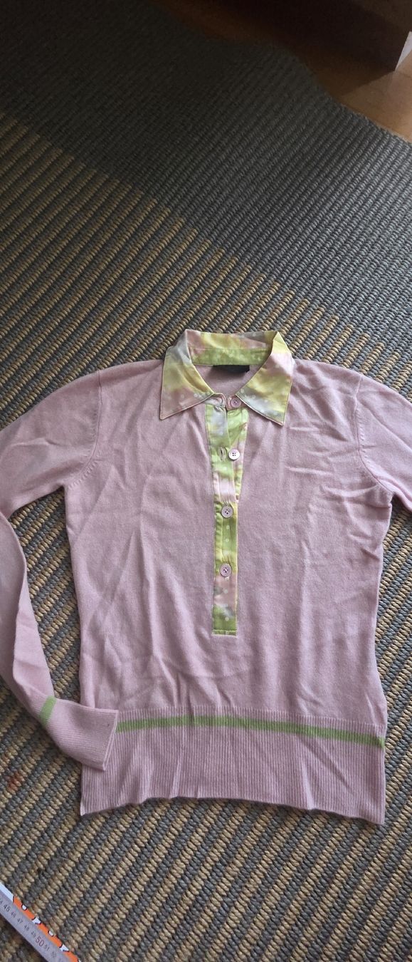FTC Maglioni & Felpe: Damen Pullover rosa 100% Kaschmir/Seide Grösse FTC – Usato da Riedikon venduto da Winter21.