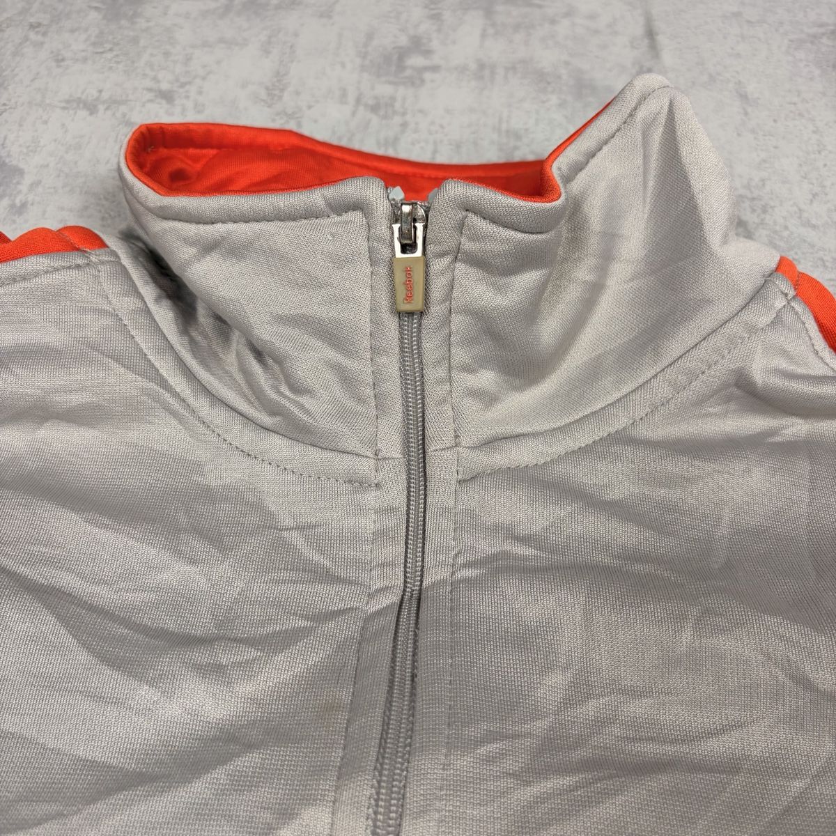 Reebok Maglioni & Felpe: Pull de sport chaud Reebok Zippé gris - Taille XL – Usato da Neuchâtel venduto da aliceguins 3
