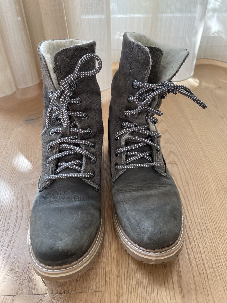 Tamaris Damenschuhe: Tamaris Winterboots – Gebraucht aus Münchenbuchsee von Cideri 1
