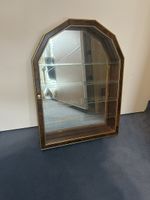 Vitrine / Hängevitrine Holz Nussbaum Optik Glas Tablare