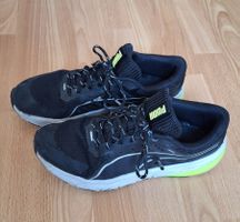 Baskets basses PUMA T. 44