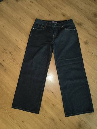 Neue Jeans Marke Edikted 