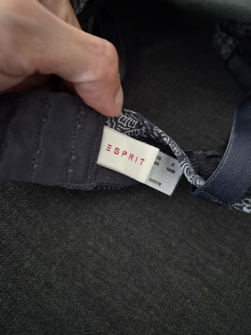 Esprit Sonstige Unterwäsche: Damen BH Grösse 85B von Esprit – Gebraucht aus Niederrohrdorf von Miripfiri 4