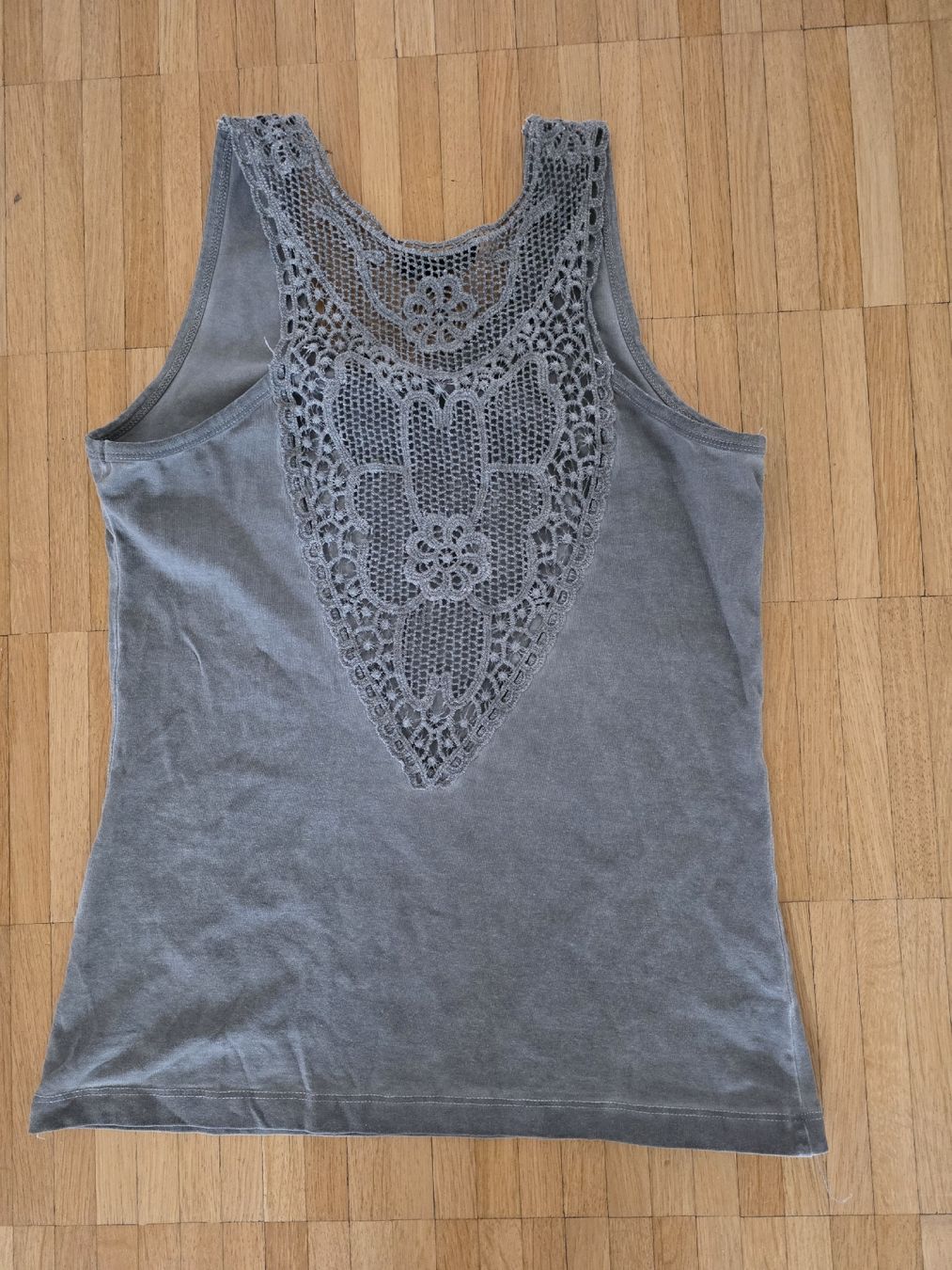 Philipp Plein Top: Philipp PleinTanktop mit Totenkopfprint Gr. S – Usato da Laufenburg venduto da may_r2st 1