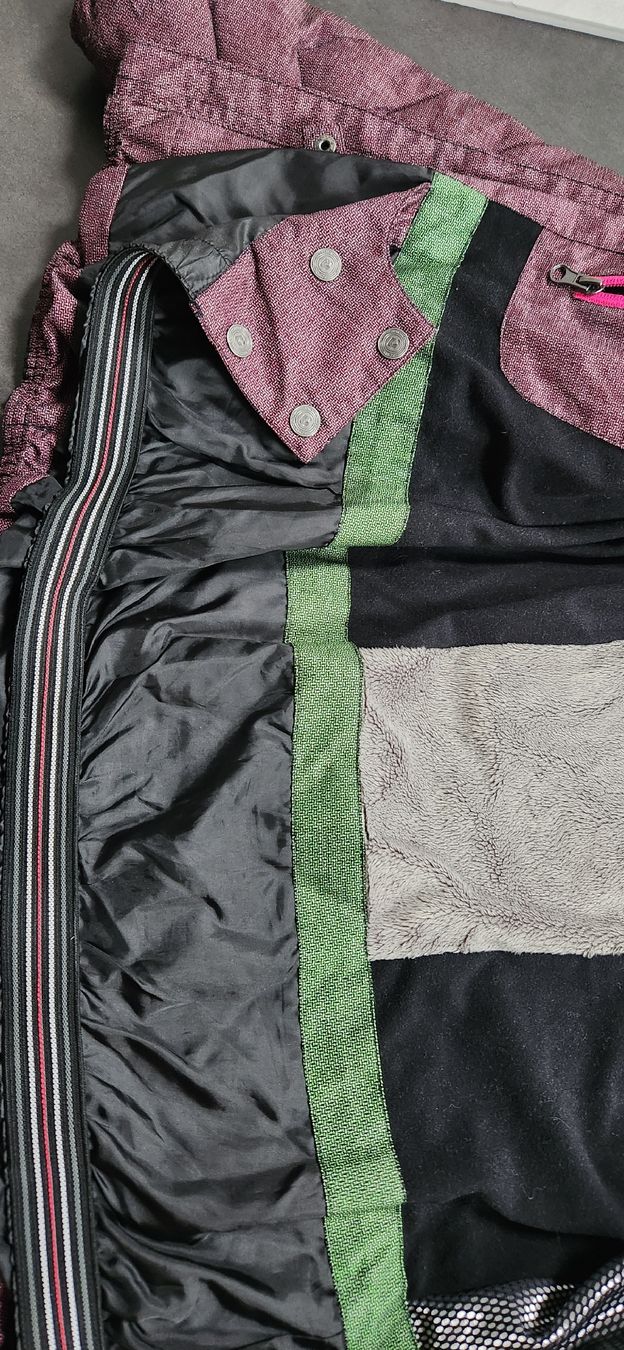 Killtec Vestes & Manteaux: Neuwertig Killtec Jacke Gr.152 – D'occasion à Lyss par Urma5 2