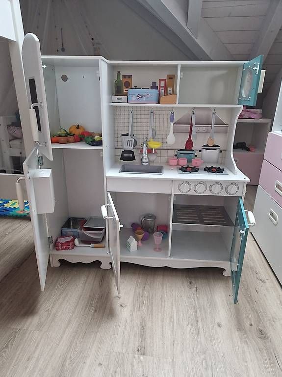Giocattoli: Kitchen Corner Kolzküche – Usato da Aarau venduto da Mocciosa 1