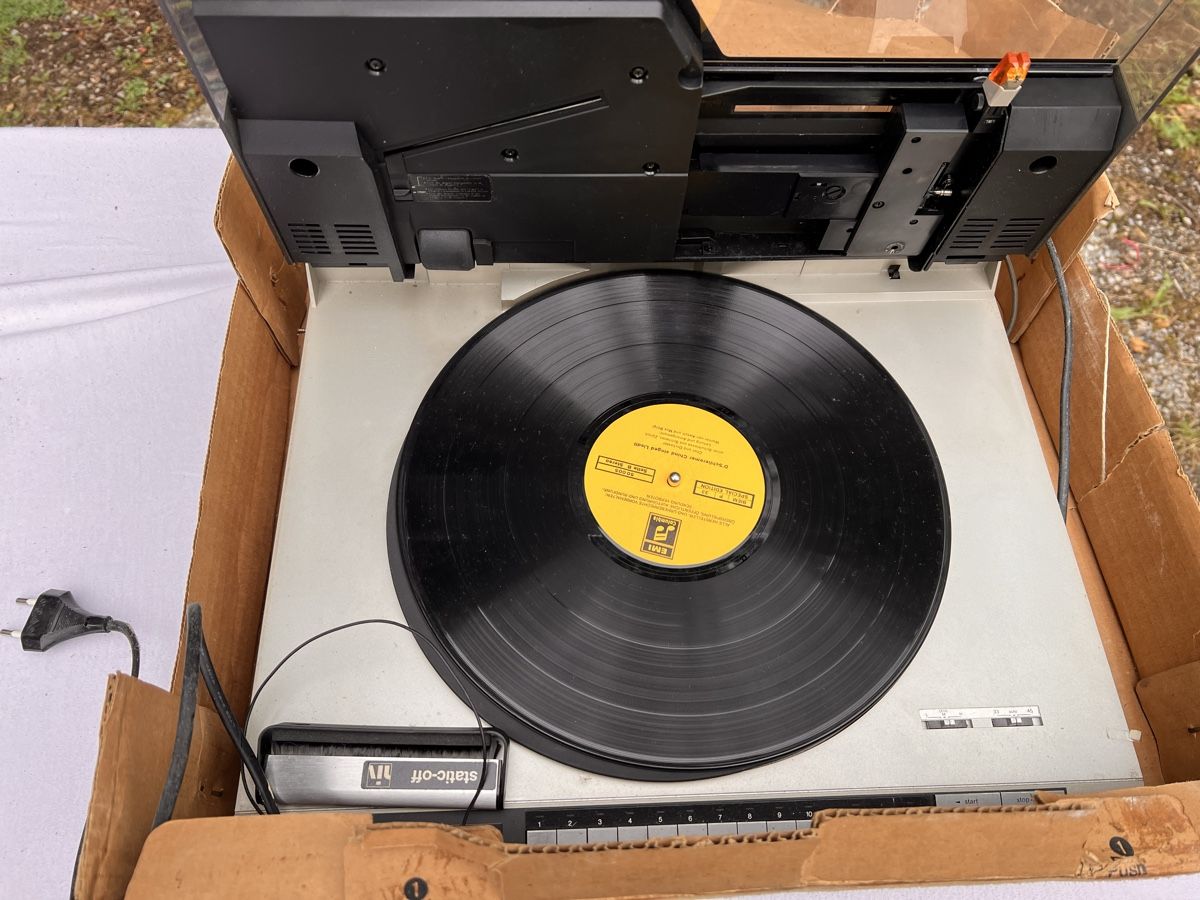 Technics Giradischi: Technics SL-QL15 Plattenspieler (101) – Usato da Glattfelden venduto da maa_qcj8 6