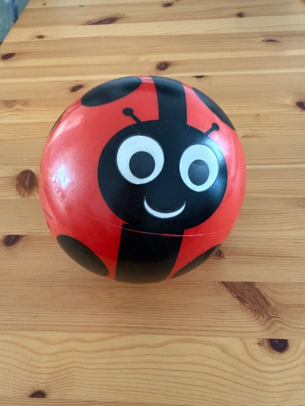 Giocattoli: Plastikball für Kleinkind – Usato da Richterswil venduto da Eunoia85