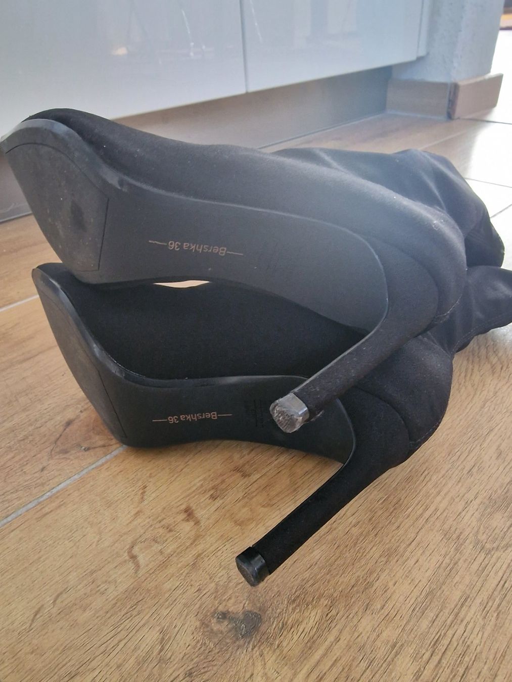 Bershka Scarpe da donna: Stiefeletten schwarz Grösse 36 – Usato da Knonau venduto da liebenic01 3