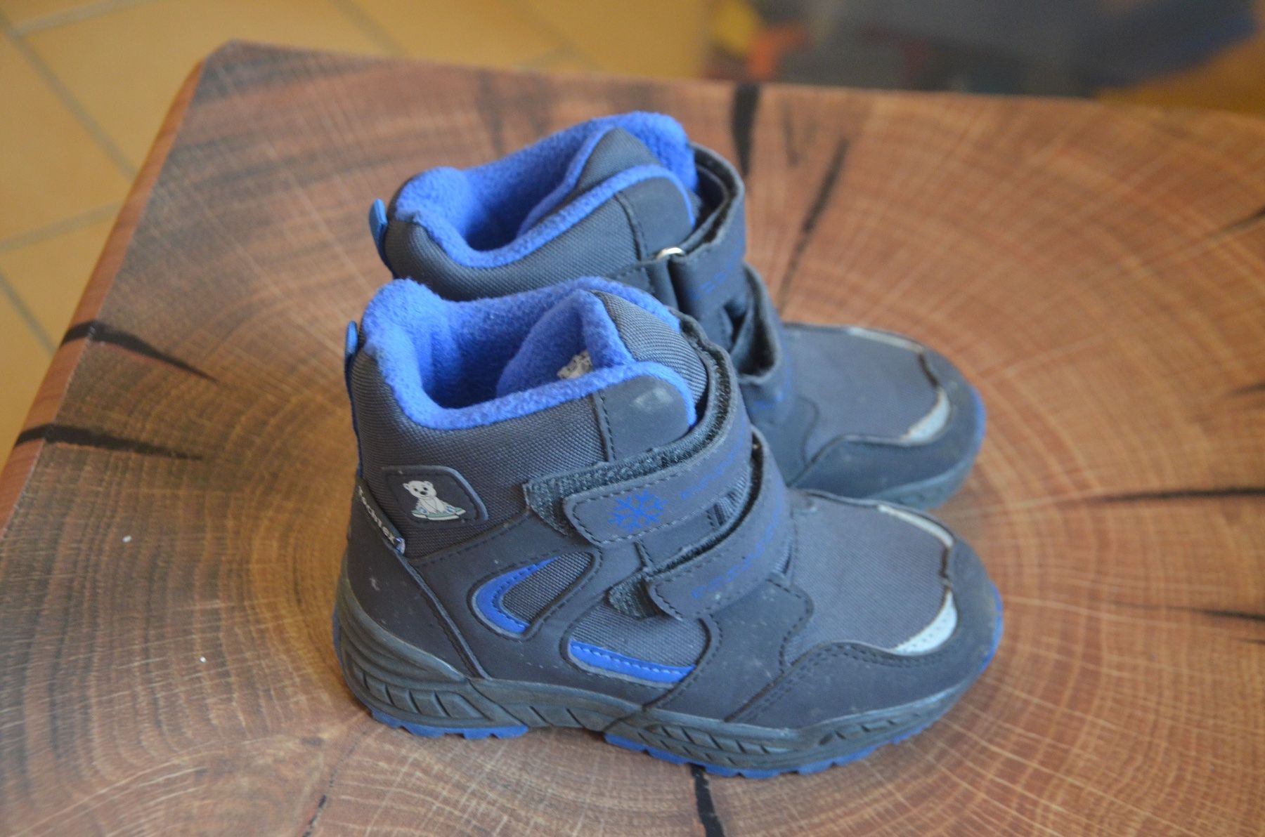 Chaussures garçon: NO 26 – D'occasion à Chiasso par Dolly015