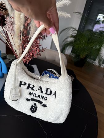 Prada Tasche