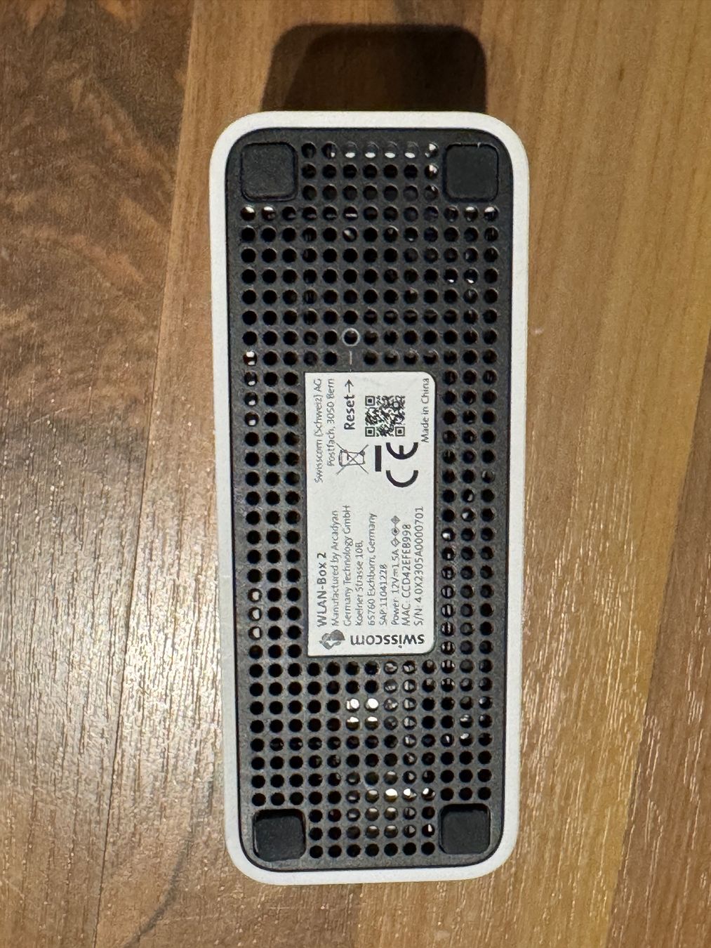 Swisscom Wlan: Swisscom WLAN Box 2 mit Netzadapter und Ethernetkabel – Gebraucht aus Meierskappel von fs6344 5